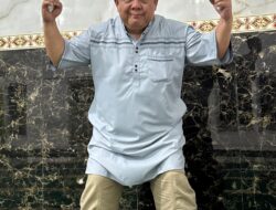 UJANG RAMLI, SOSOK INSPIRATIF DI USIA SENJA YANG TETAP AKTIF BERIBADAH