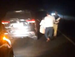 Viral! Wakil Wali Kota Dumai Turun Langsung Bantu Siswi SMA yang Jatuh dari Motor