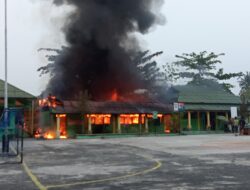 Gedung Multimedia MAN 1 Dumai Terbakar, Kerugian Ditaksir Ratusan Juta Rupiah